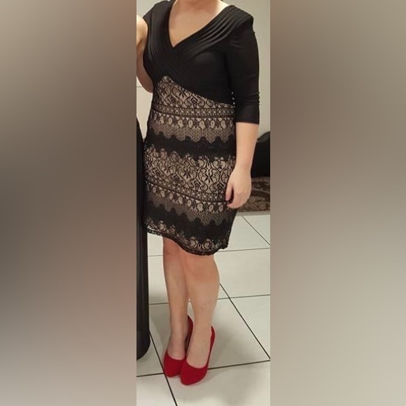 Boutique Cocktail Dress - Picture 2 of 2